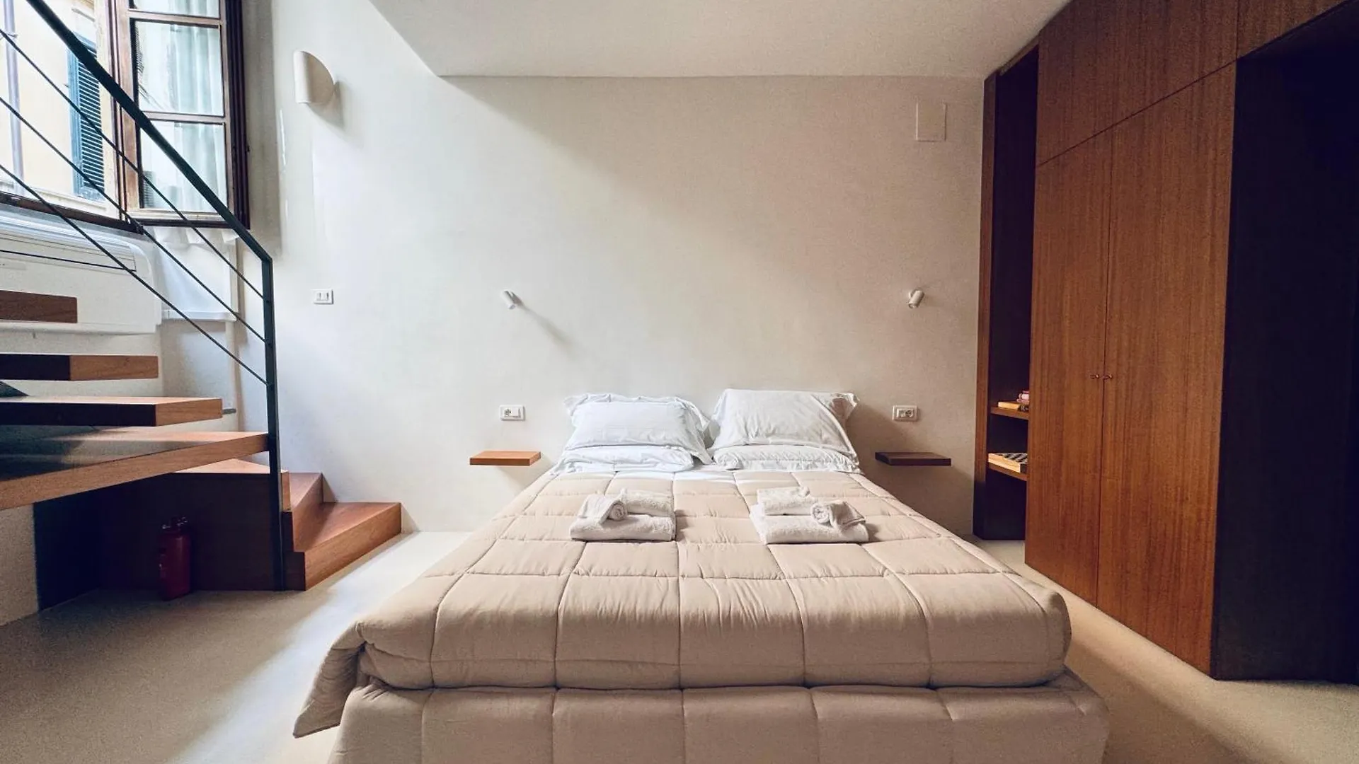 Duomo Studio - Recently Renewed contacts